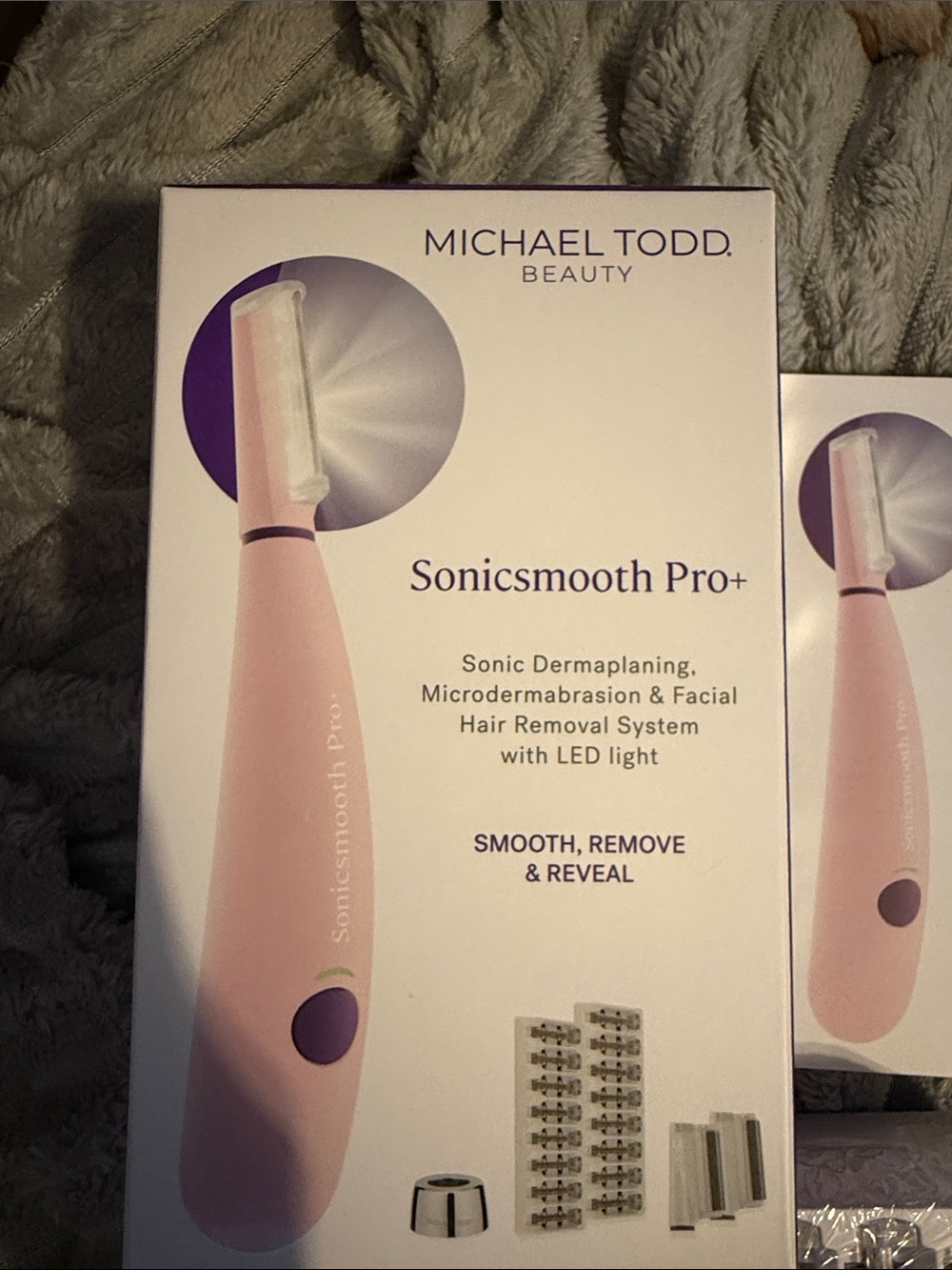 Michael Todd Beauty Sonicsmooth Pro+ Pink Dermaplane & Facial Hair Remover
